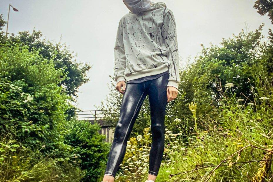 dannylegging, danny legging, nike, shiny, metallic, leather, tights, outfit (1)